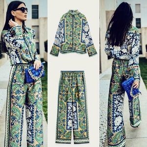 Zara printed pants. New with the tags.